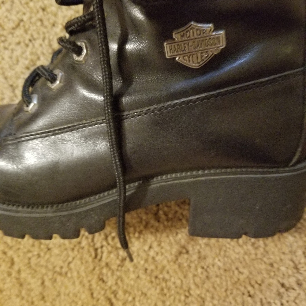 Ladies Harley boots